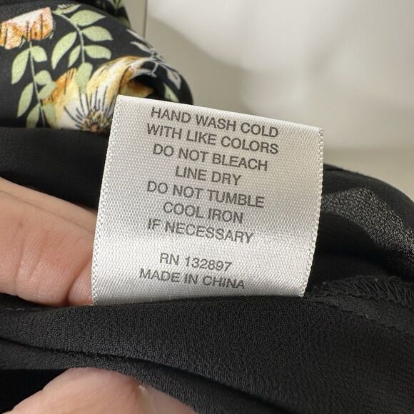 Rose & Olive Sleeveless Top Sz L Black Floral Chiffon Bloomcore Office Career - Picture 6 of 13